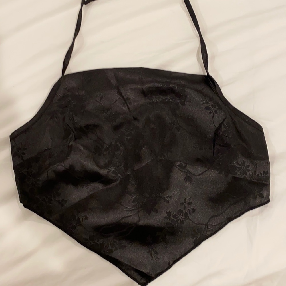 Open back satin top- black floral